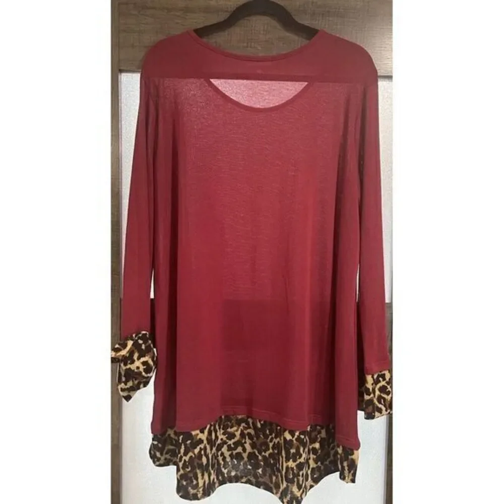 Reborn J Burgundy Red Cheetah Print Hem‎ and Sleeve Cuffs 2XL Tunic - Picture 9 of 11